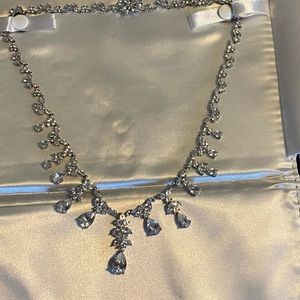 Kay jewelers crystal necklace
